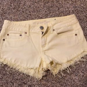 American Eagle Yellow Jean Shorts. Size 4.